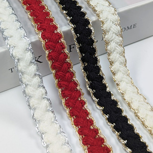 ริบบิ้นถักสีขาวดำขอบสีทองเงินเมทัลลิกขนาด <span class=keywords><strong>1</strong></span>.5 ซม. รุ่นใหม่ปี 2026 สำหรับตกแต่งเสื้อผ้าและเครื่องประดับ - Product Image 1