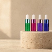 Flacon compte-gouttes en verre pour sérum visage avec capuchon coloré, mini emballage vide pour soins de la peau, vente en gros, fournisseur OEM ODM