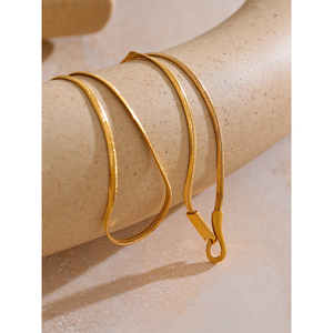 Jinyone 4518 nuovo arrivo squisita <span class=keywords><strong>collana</strong></span> a <span class=keywords><strong>catena</strong></span> d'oro impermeabile 316L in acciaio inox <span class=keywords><strong>collana</strong></span> di metallo per le donne gioielli alla moda - Product Image 4