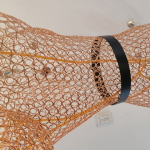 Calze a rete luci a sospensione scultura statua ginnastica atleti lampadari arte contemporanea sala decorativa - Product Image 6