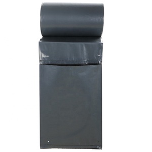 E-commerce Rollo continuo de preapertura de <span class=keywords><strong>un</strong></span> solo lado Embalaje de ropa <span class=keywords><strong>para</strong></span> <span class=keywords><strong>correo</strong></span> Máquina de embalaje Courier - Product Image 4