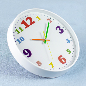 Reloj de pared colorido de 12 pulgadas para niños, reloj de pared colgante de dibujos animados para el hogar, reloj de pared de cuarzo moderno Simple nórdico para decoración del hogar - Product Image 2
