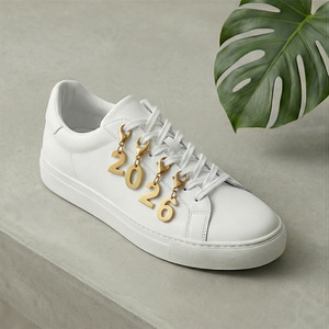 Dijes con forma de langosta y números, de aleación de zinc dorada, colgantes de moda unisex para zapatos, joyería, accesorio DIY, regalo - Product Image 1