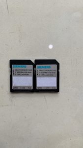 การ์ดหน่วยความจำของแท้ 6ES7954-8LL03-0AA0/6ES7954-8LP03-0AA0/6ES7954-8LT03-0AA0 PLC ควบคุมอุตสาหกรรมของแท้ในสต็อก - Product Image 1