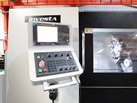 Machine de tournage et de fraisage CNC à lit incliné horizontal GUOSHENG IHT1031M avec système de commande Fanuc pour le traitement des métaux