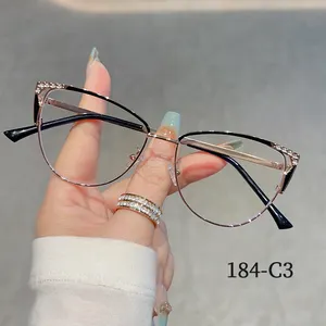 2024फैशन कस्टम लोगो महिलाओं के ऑप्टिकल ब्लू लाइट ऑप्टिकल चश्मा मेटल कैट आई कंप्यूटर एंटी-ब्लू लाइट चश्मा फ्रेम