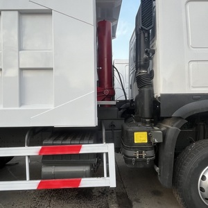 Camion benne Howo d'occasion de haute qualité, 6x4, 10 roues, 371 CV, disponible à la vente - Product Image 6