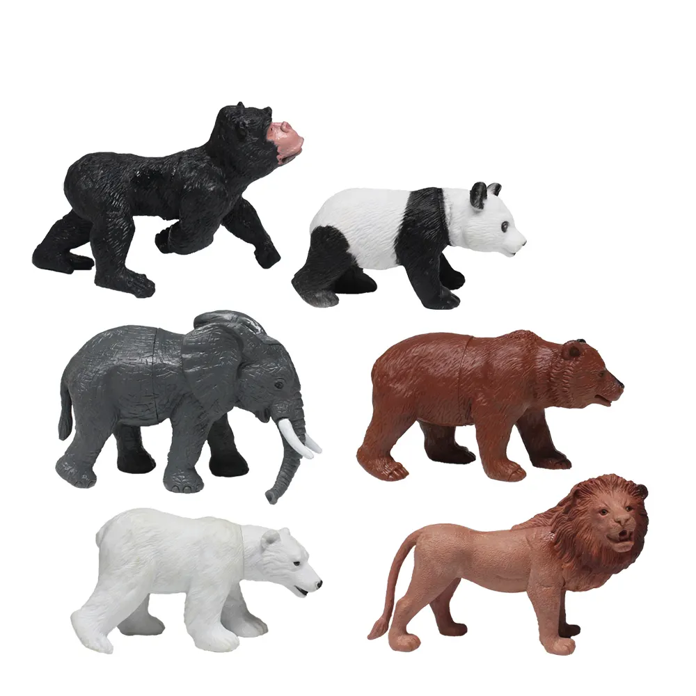 Пластиковый набор игрушек в виде слона и леса