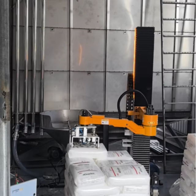 Industrial Automatic Bag Opener and Depalletizer , Robotic Arm Unloading Station,DIspalletizing Machine 25-100kg, 80-120 BPH