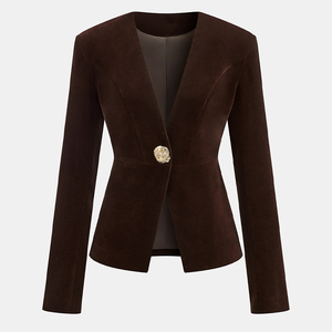 Blazer en velours chocolat pour femme 2025 avec boutons dorés, coupe ajustée personnalisable, veste de soirée formelle pour le bureau - Product Image 1