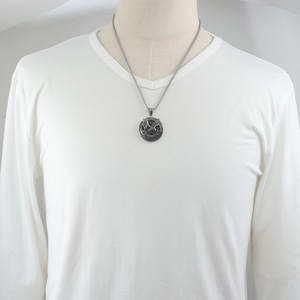 Yunnique – collier avec pendentif aigle en acier inoxydable plaqué or pour hommes, bijoux de mode Hip Hop, Design tendance du zodiaque animal - Product Image 3
