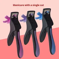 Coupe-ongles en plastique Vente en gros Outils d'art des ongles Coupe-ongles droits Coupe-ongles en forme de U Outils de mise en forme pour doigts