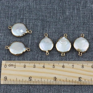 LS-A582 nouvelle arrivée! Pierres naturelles pour la fabrication de bijoux, breloques connecteurs de perles d'eau douce, plaqué or, forme ronde, 2020 - Product Image 3