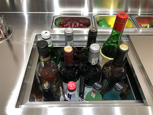 Tavolo da Barman Unico e Creativo: <span class=keywords><strong>Crea</strong></span> una Cultura Culinaria Moderna nel Tuo Bar - Product Image 6
