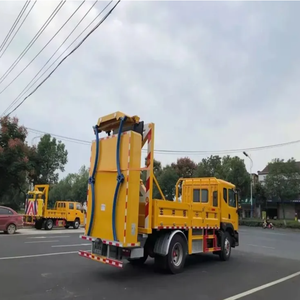 Nouvel atténuateur monté sur camion diesel personnalisé (TMA) avec transmission manuelle pour la prévention des collisions sur autoroute et la signalisation directionnelle - Product Image 6