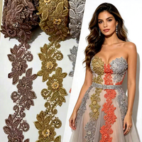 Vente chaude OEM usine : Bordure en dentelle brodée de strass écologiques et applique florale en cristal pour Abayas, sacs et tenues de soirée pour femmes