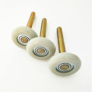 ลูกกลิ้งฮาร์ดแวร์ประตูอุตสาหกรรมแบบตัดขวางพร้อมก้านและลูกปืน 6200zz อุปกรณ์ประตูโรงรถแบบตัดขวางล้อ / รอก - Product Image 4