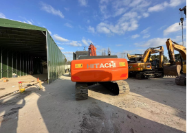 Excavatrice d'occasion Hitachi ZX200, 20 tonnes, importée, peinture d'origine d'usine, excavatrice à chenilles moyenne - Product Image 3