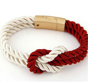 Venta al por mayor de brazaletes trenzados coloridos, cadenas de muñeca, broche magnético chapado en oro, pulseras de cuerda con nudo de la suerte para mujer - Product Image 1