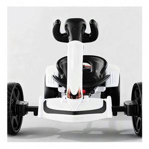 Voiture télécommandée haut de gamme à 4 roues pour enfant, jaune lumineux, grande structure à spoiler, en plastique, batterie 6V4.5 - Product Image 4
