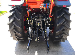 Tracteur agricole lourd et durable de 80 CV avec moteur diesel et système de transmission fiable - Product Image 3