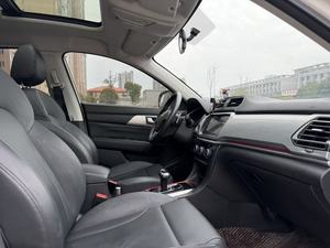 Haval H2 2018 Red Label 1.5T DCT 2WD Luxe <span class=keywords><strong>Voiture</strong></span> d'<span class=keywords><strong>occasion</strong></span> SUV d'<span class=keywords><strong>occasion</strong></span> Voitures d'<span class=keywords><strong>occasion</strong></span> <span class=keywords><strong>pas</strong></span> chères de Chine - Product Image 5