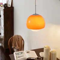 Luminaire suspendu en verre Bauhaus vintage, design minimaliste moderne, éclairage orange pour une utilisation multi-pièces