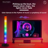 Lumière LED de bureau à activation sonore, lumière d'ambiance rythmique pour influenceurs de jeux, lumière ambiante vibrante RVB avec contrôle intelligent