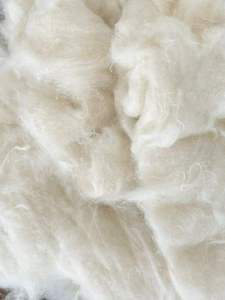 Fibra de Algodón Peinado Natural Reciclado para Hilado Open End, Relleno de Hilos, Industria Textil, Material Suave Blanco - Product Image 2