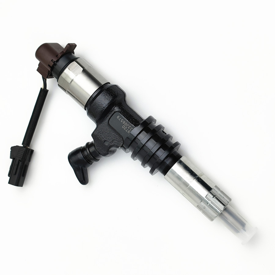 Diesel Injector 095000-5450 095000-9720 Common Rail Injector ME302143 ME307488 for Mitsubishi 6M60T