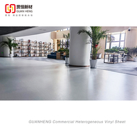 Tapis de sol en PVC haute densité pour usage commercial, excellente performance de compression, spécialement conçu pour les projets de magasins complets