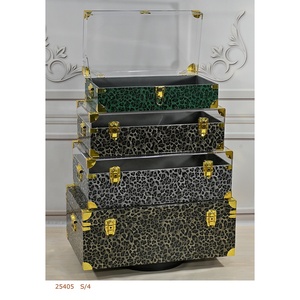 Boîtes de rangement en bois rectangulaires de conception européenne avec dessus/couvercle en acrylique transparent Organisateur de vêtements Bac de rangement élégant en bois - Product Image 4