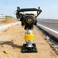 Compacteur thermique robuste modèle 100 avec moteur importé 5,5-6,5 CV, type Jumping Jack, conforme aux normes CE