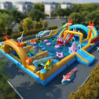 Équipement gonflable géant commercial personnalisable de parc aquatique-Parcours d'obstacles de mur d'escalade de toboggan aquatique louable pour châteaux