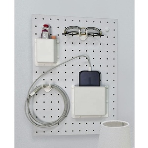 Panel de Pared Perforado para Organización de Oficina, Tablero de Pared de MDF de 12x16 Pulgadas, Diseño Minimalista, Fácil Instalación - Product Image 2