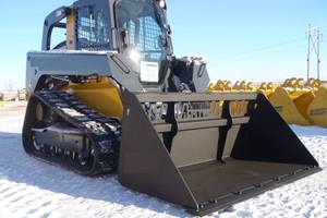 ملحق متعدد الأغراض للجرافة الانزلاقية للاستخدام على مدار العام، دلو معزز للثلج والأغصان مع مكونات المحرك الأساسية - Product Image 2