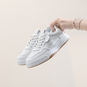 Chaussures décontractées en <span class=keywords><strong>cuir</strong></span> pour femmes, fabriquées en Chine, chaussures plates à lacets, baskets blanches tendance pour la course à pied et la marche sportive - Product Image 5