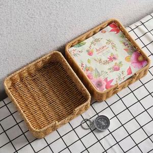 Vente en gros et fabrication sur mesure de paniers de rangement en plastique tissés à la main pour la <span class=keywords><strong>chambre</strong></span> à coucher, vente directe <span class=keywords><strong>d</strong></span>'usine OEM - Product Image 5