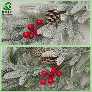 उच्च गुणवत्ता वाले हस्तनिर्मित रतन क्रिसमस ट्री दरवाजे की सजावट के लिए फूलों की माला और क्रिसमस की सजावट के लिए पुष्पांजलि - Product Image 3