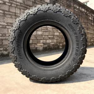 Neumático Radial MT ROCKHUNTER LT235/85R16 Nuevo - Resistente al Desgaste y a Altas Temperaturas, Neumático Extremo para Rock Crawling - Product Image 3