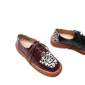 Pas cher Prix Imprimé Léopard <span class=keywords><strong>2020</strong></span> Printemps Nouvelles Filles En Gros Dames Chaussures Plates Oxford Noir Cuir <span class=keywords><strong>Bordeaux</strong></span> Mocassin - Product Image 3
