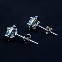 Boucles d'oreilles clous en argent sterling 925 avec pierre précieuse en moissanite de 0,5 ct, couleur bleu-vert, pour filles