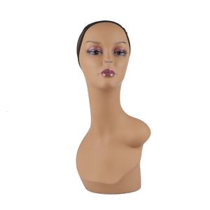 Tête de mannequin en PVC pour l'affichage de perruques noires avec foulard et chapeau pour vitrine, style européen et américain - Product Image 3