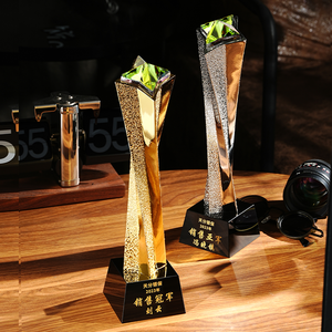 Trophée personnalisé avec un design créatif <span class=keywords><strong>d</strong></span>'<span class=keywords><strong>étoiles</strong></span> dorées et colorées pour les employés de vente, trophées de la cérémonie annuelle de récompense - Product Image 3