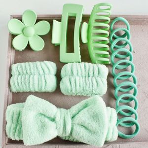 Wholesale Custom Logo Hair Tie Sets with Face Wash Clips for Welcome <b>Gifts</b> - Product Image 5