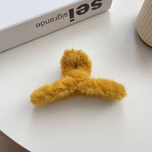 Pinza de pelo de invierno grande y elegante de 11cm, pinzas de piel de plástico pesado para niñas y mujeres con pelo grueso, accesorios de abrazadera de felpa elegantes - Product Image 5