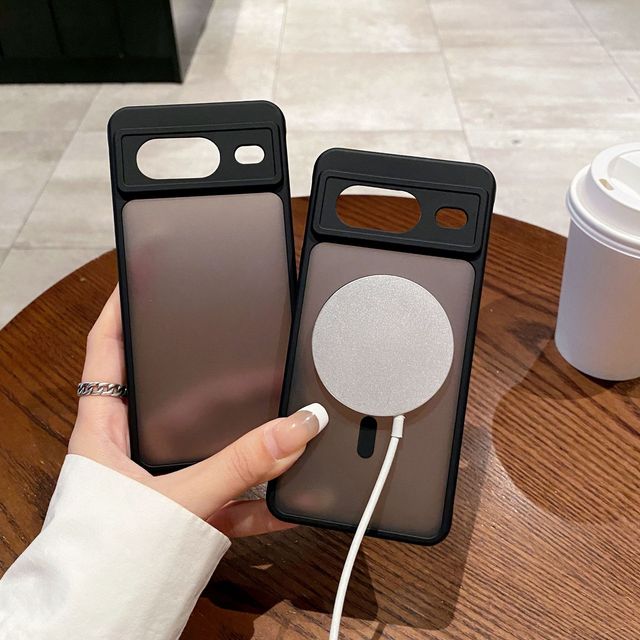 Popular Magnetic Fall Protection Cover Frosted Clear Skin Feeling Case Strongly Magnetic  Phone Case for Google Pixel 8 9 10 Pro