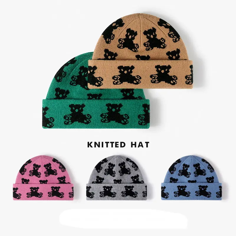 高品質カスタムアニマルパターンカフビーニー帽子ロゴ全体ニットスカルジャカード冬帽子