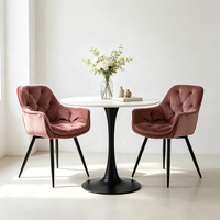 Fauteuil d'appoint capitonné haut de gamme en velours avec pieds en métal noir pour la maison et l'appartement