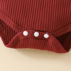 Ensemble trois pièces pour bébé en coton transfrontalier : haut à manches longues en dentelle, pantalon triangle à fleurs et nœud, ceinture pour cheveux - Product Image 5